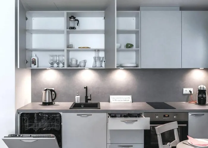 Kalamehe Modern 1 Near Center Апартаменты Пярну